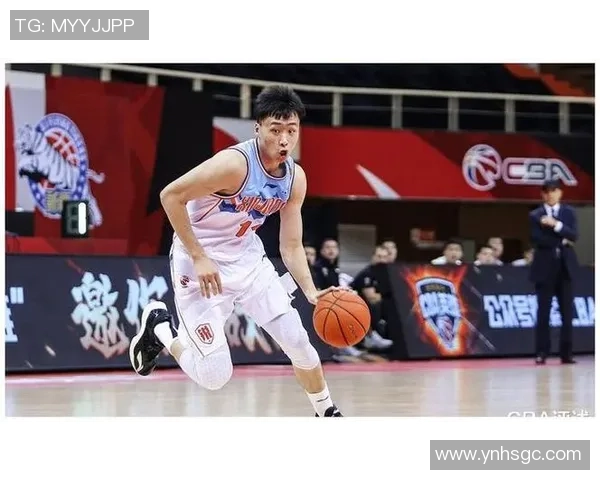 齐麟的崛起与未来发展:探讨新生代篮球明星的成长之路与挑战 齐麟的崛起与未来发展:探讨新生代篮球明星的成长之路与挑战