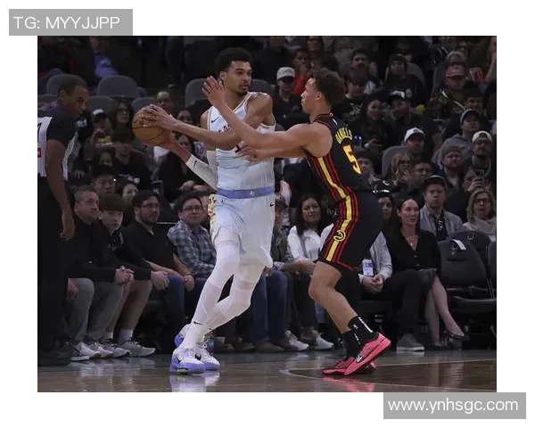NBA马刺与勇士激战正酣比分紧咬精彩瞬间回顾与分析