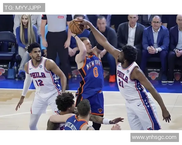 底特律活塞与费城76人激战正酣谁能在NBA赛场上笑到最后