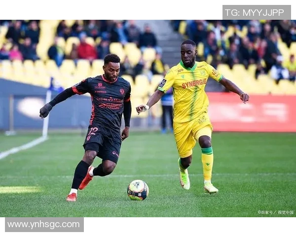 拉瓦勒与巴黎FC激战正酣谁能在这场较量中笑到最后